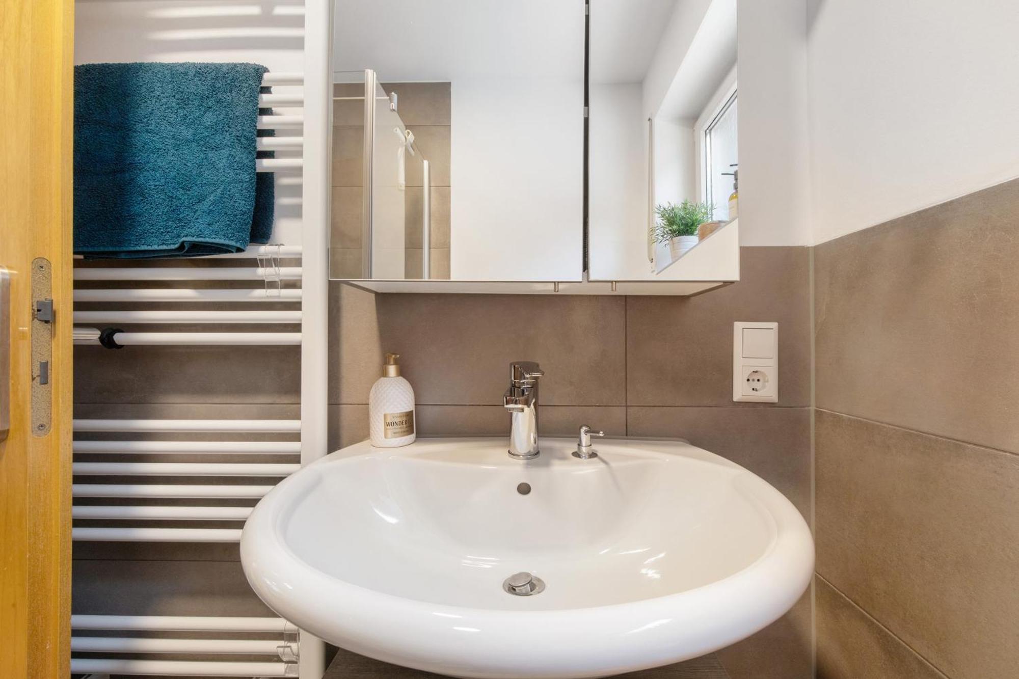 Ferienwohnung Emilia, 36Qm มึนซิงเงน ภายนอก รูปภาพ