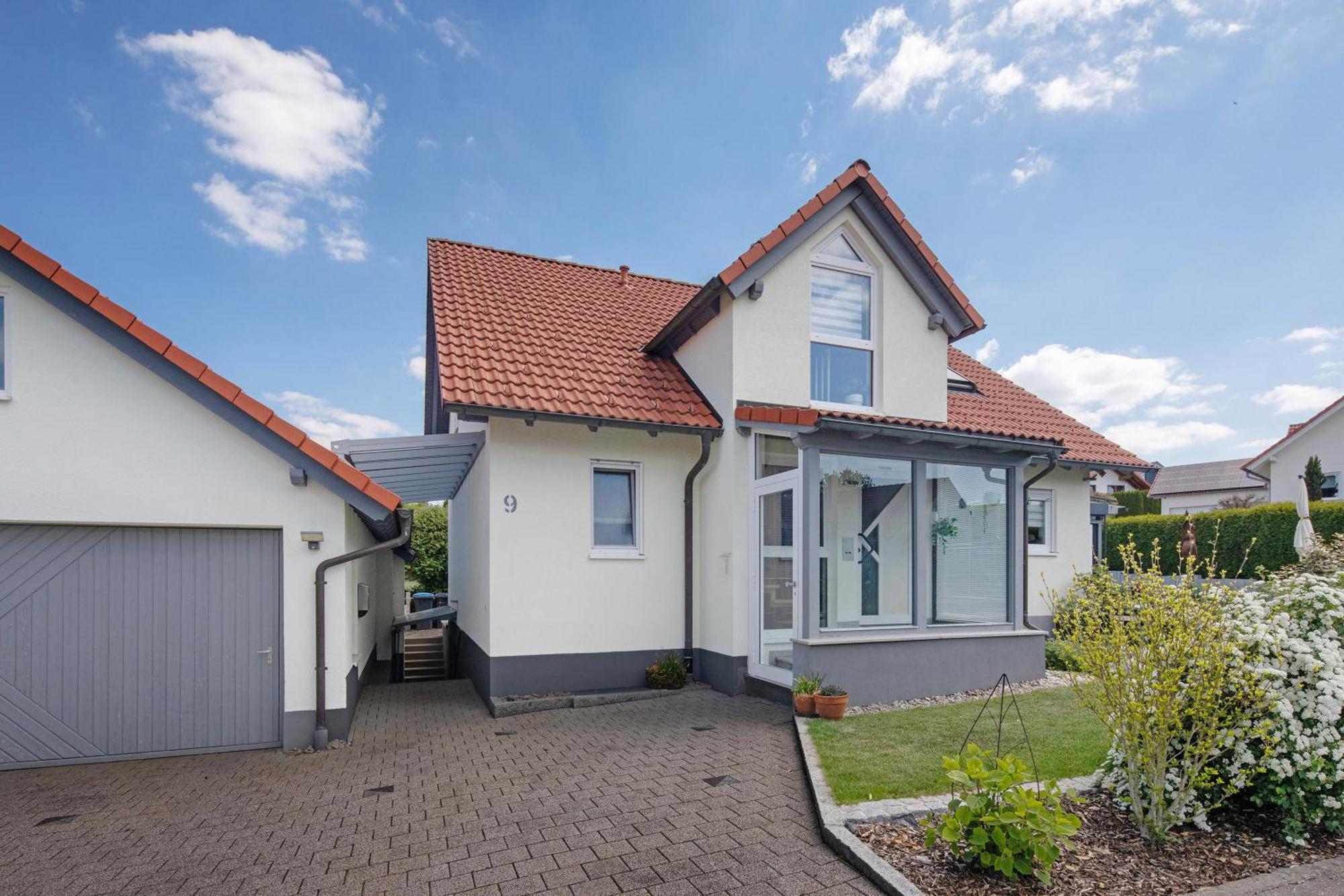 Ferienwohnung Emilia, 36Qm มึนซิงเงน ภายนอก รูปภาพ