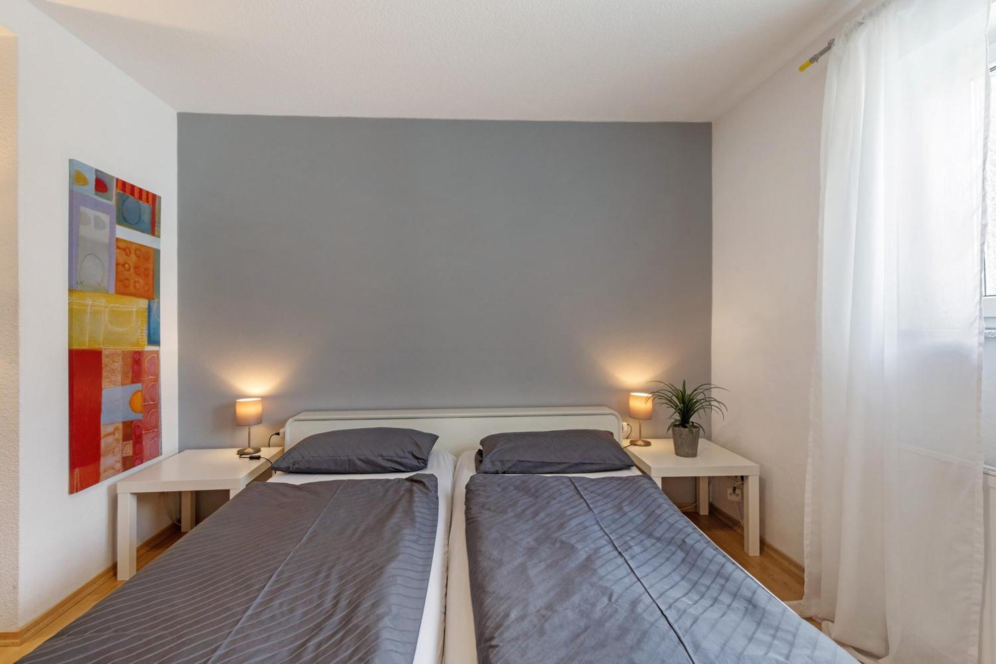 Ferienwohnung Emilia, 36Qm มึนซิงเงน ภายนอก รูปภาพ